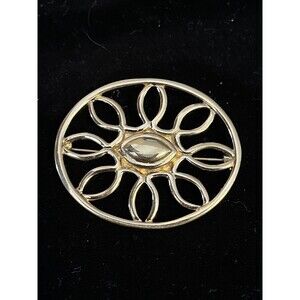 VINTAGE MONET BROOCH PIN OVAL FLOWER ABSTRACT OPEN WORK GOLD TONE
